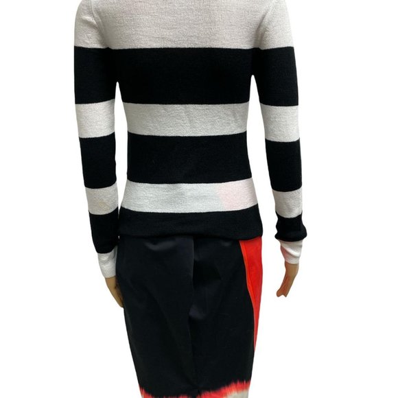 Striped Button Sweater - Picture 4 of 7